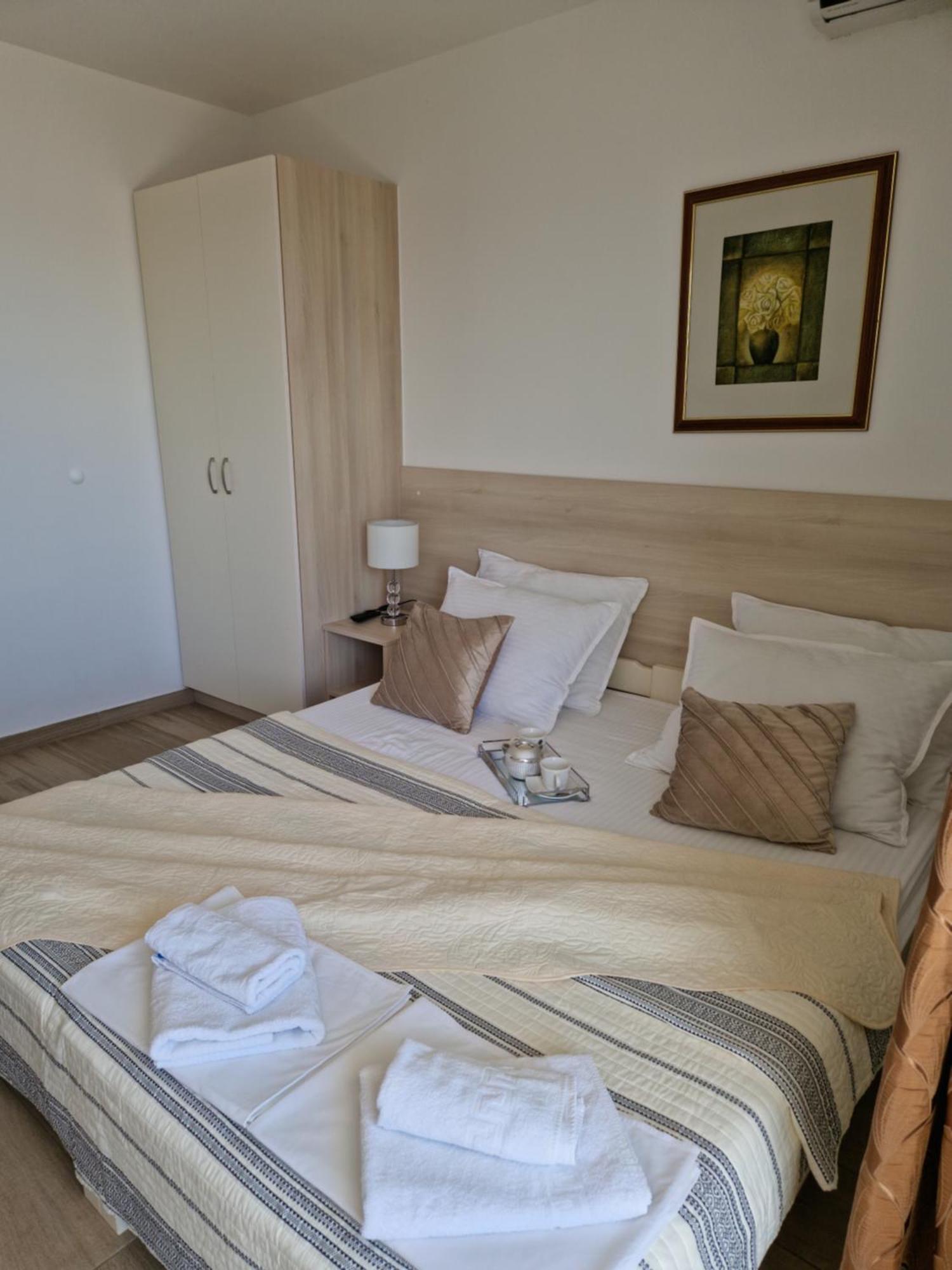 Apartments Saric Башка-Вода Экстерьер фото